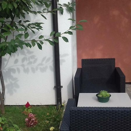 Tili Apartment พูลา ภายนอก รูปภาพ